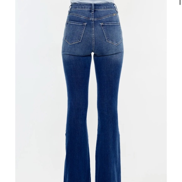 Women's Blue Jeans - Picture 3 of 3